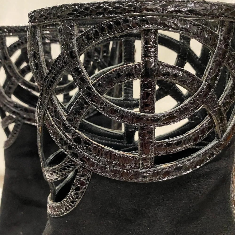 Catherine Malandrino black suede boots - Picture 7 of 7